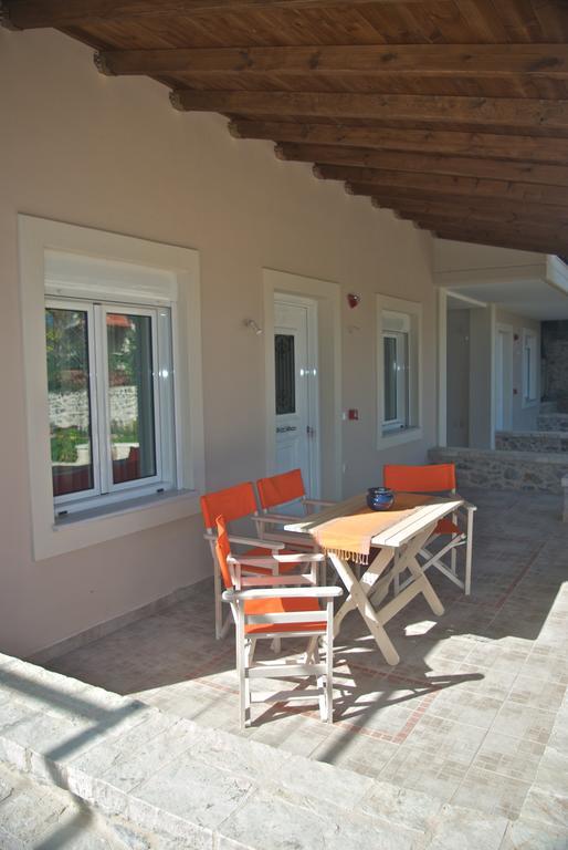 Xenonas Ioanni Parcha Hotel Levidhion Bilik gambar