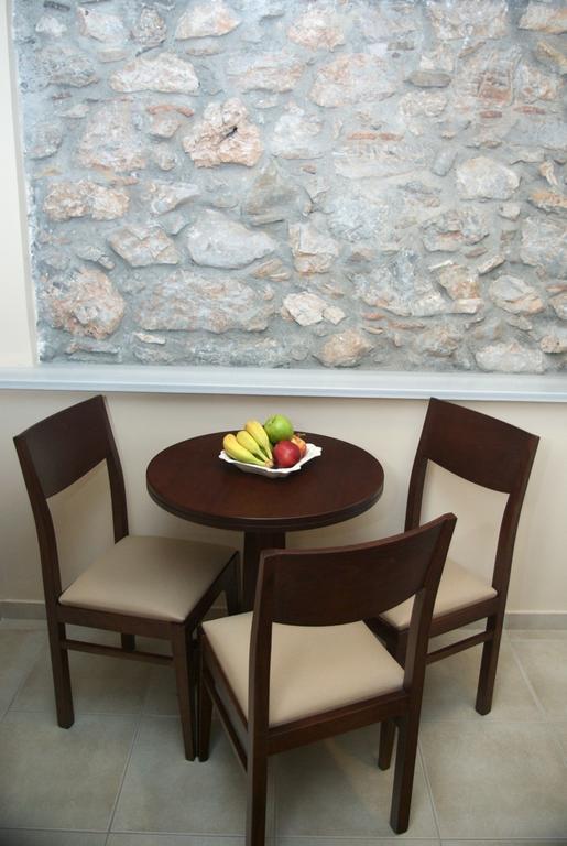 Xenonas Ioanni Parcha Hotel Levidhion Bilik gambar