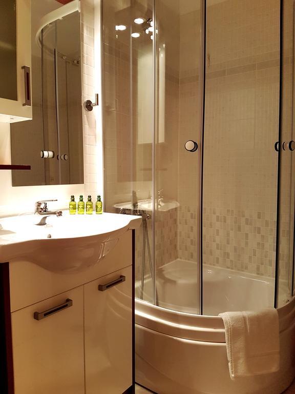 Xenonas Ioanni Parcha Hotel Levidhion Luaran gambar